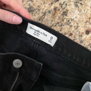 ABERCROMBIE high rise mom jean